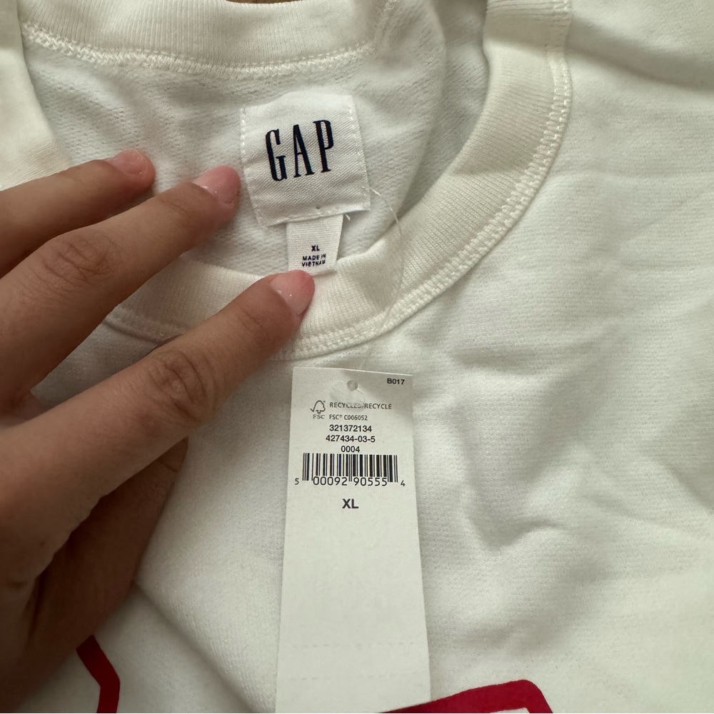 Gap Crewneck Block Lettering - Picture 3 of 7